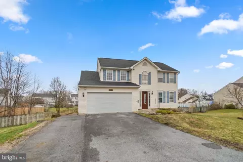 18444 Poffenberger Rd, Hagerstown, MD 21740