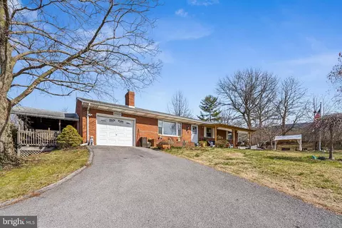 21422 Mount Lena Rd, Boonsboro, MD 21713