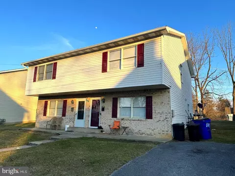 740 A B Spruce A B St, Hagerstown, MD 21740