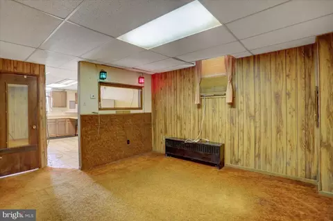 Living - 5 E Green St, Funkstown, MD 21734 photo 3 of 3
