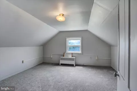 Bedroom - 5 E Green St, Funkstown, MD 21734 photo 4 of 5