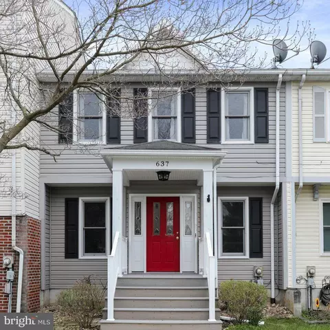 637 Knightsbridge Dr, Hagerstown, MD 21740