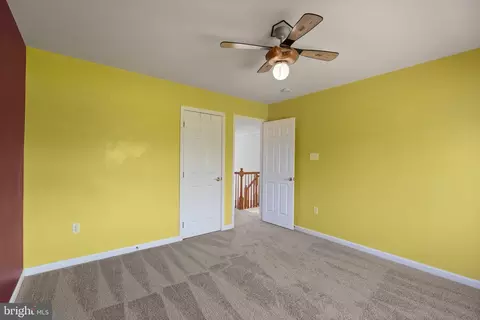Bedroom - 9410 Stottlemyer Rd, Boonsboro, MD 21713 photo 2 of 3