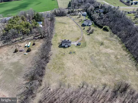 View/Area - 9410 Stottlemyer Rd, Boonsboro, MD 21713 photo 2 of 5
