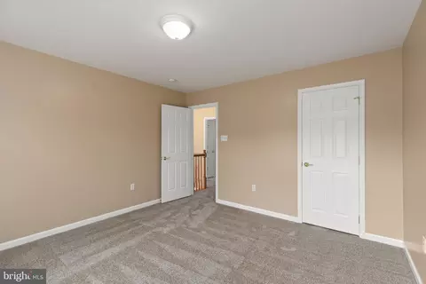 Bedroom - 9410 Stottlemyer Rd, Boonsboro, MD 21713 photo 3 of 3
