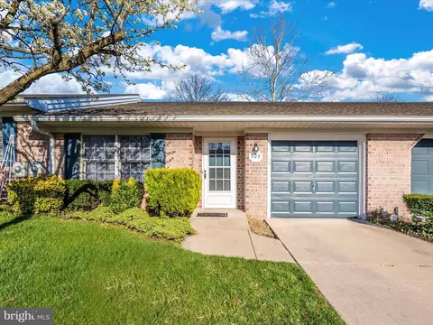 929 W Irvin Ave, Hagerstown, MD 21742