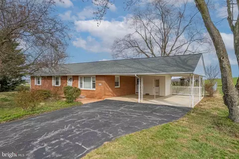 5742 Mount Carmel Church Rd, Boonsboro, MD 21713
