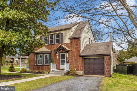 201 E Irvin Ave, Hagerstown, MD 21742