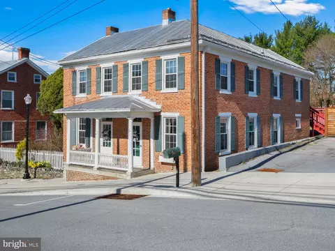 3 Main St, Keedysville, MD 21756