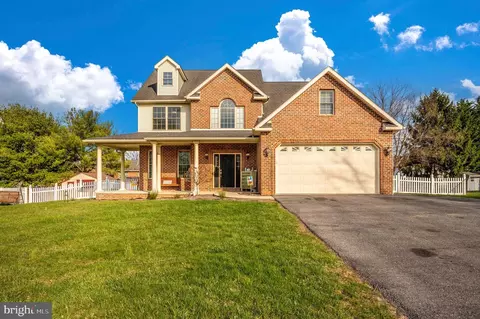 10613 August Ct, Williamsport, MD 21795