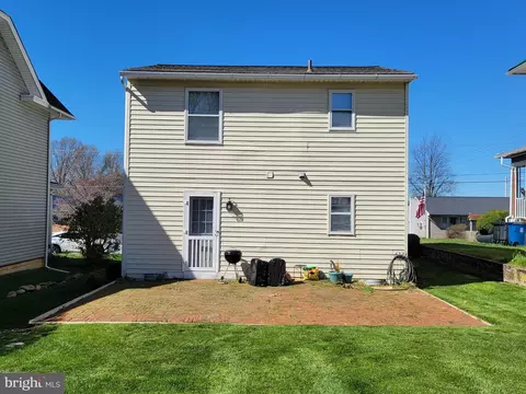 Exterior - 29 N Maple Ave, Smithsburg, MD 21783 photo 5 of 6