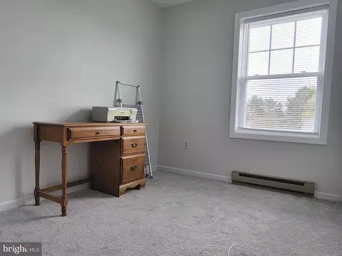 Bedroom - 29 N Maple Ave, Smithsburg, MD 21783 photo 2 of 2