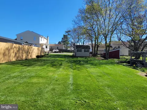 Exterior - 29 N Maple Ave, Smithsburg, MD 21783 photo 4 of 6
