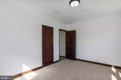 Bedroom - 353 Devonshire Rd, Hagerstown, MD 21740 photo 2 of 3