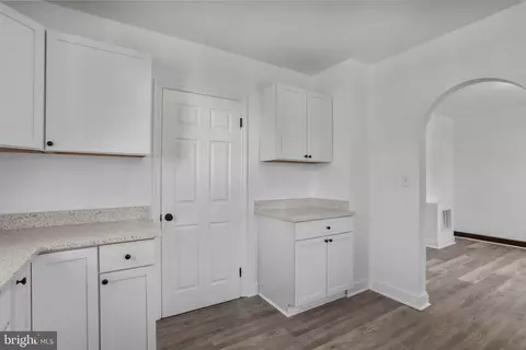 Kitchen - 353 Devonshire Rd, Hagerstown, MD 21740 photo 3 of 3