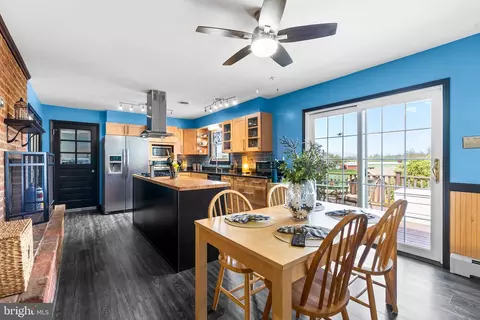 Kitchen - 14362 National Pike, Clear Spring, MD 21722 photo 1 of 7