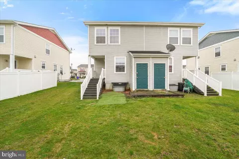 Exterior - 409 Gandy Dancer Ct, Hagerstown, MD 21740 photo 6 of 7