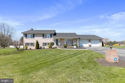 9708 Lock Tender Ln, Williamsport, MD 21795