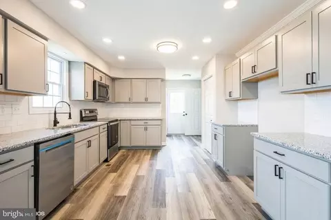 Kitchen - 25730 Military Rd, Cascade, MD 21719 photo 1 of 1