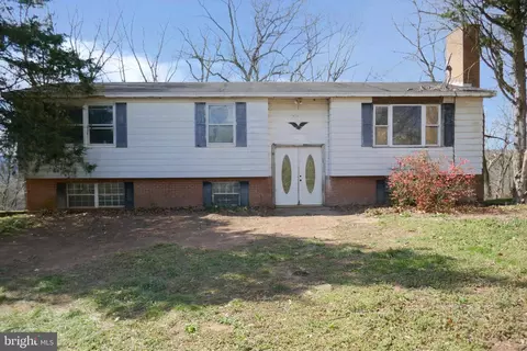 14352 Tollgate Rdg, Hancock, MD 21750