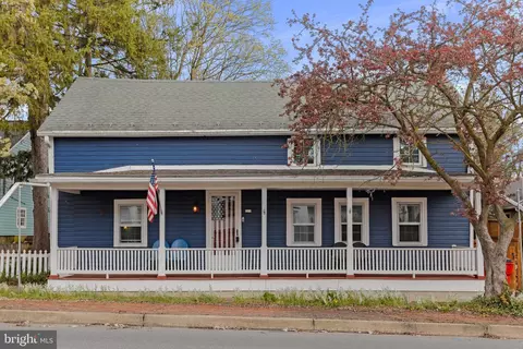 229 W Main St, Sharpsburg, MD 21782