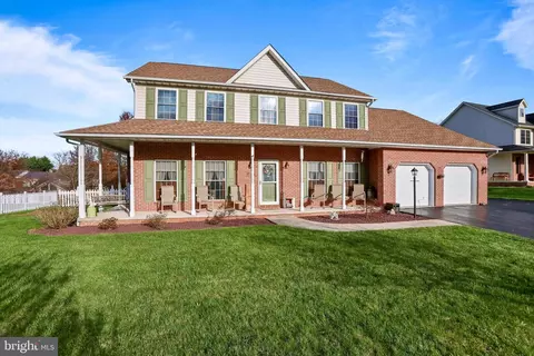 10617 August Ct, Williamsport, MD 21795
