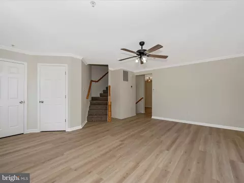 Living - 127 Eagles Rdg, Smithsburg, MD 21783 photo 3 of 5