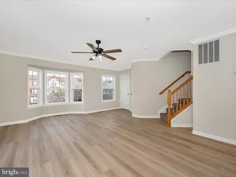 Living - 127 Eagles Rdg, Smithsburg, MD 21783 photo 2 of 5