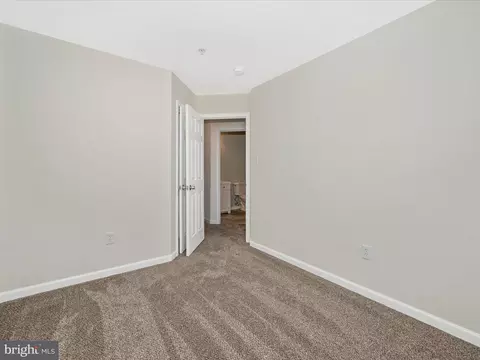 Bedroom - 127 Eagles Rdg, Smithsburg, MD 21783 photo 2 of 2