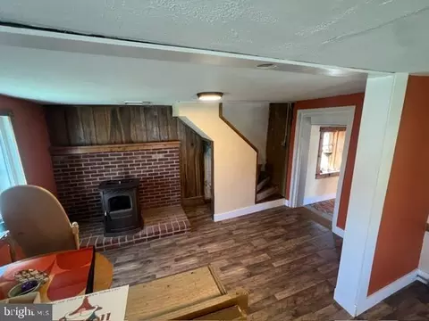 Living - 22247 Jefferson Blvd, Smithsburg, MD 21783 photo 1 of 3