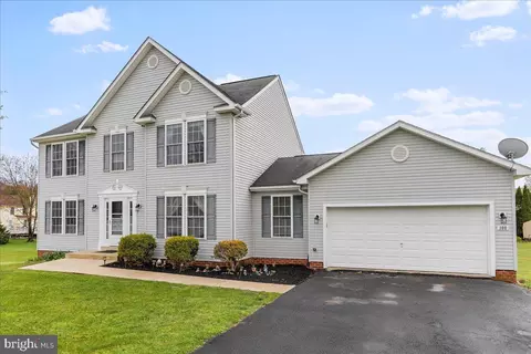 100 Bachtell Cir, Smithsburg, MD 21783