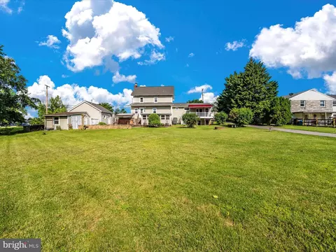 Exterior - 100 Maple Ave, Boonsboro, MD 21713 photo 17 of 18