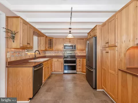 Kitchen - 100 Maple Ave, Boonsboro, MD 21713 photo 1 of 3