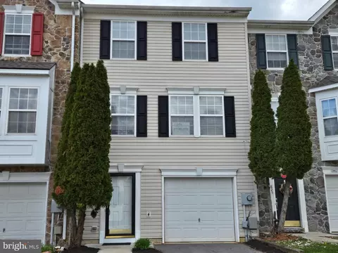 823 Monet Dr, Hagerstown, MD 21740