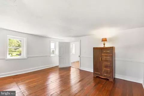 Bedroom - 11628 White Hall Rd, Smithsburg, MD 21783 photo 5 of 6