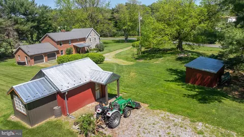 Exterior - 11628 White Hall Rd, Smithsburg, MD 21783 photo 22 of 23