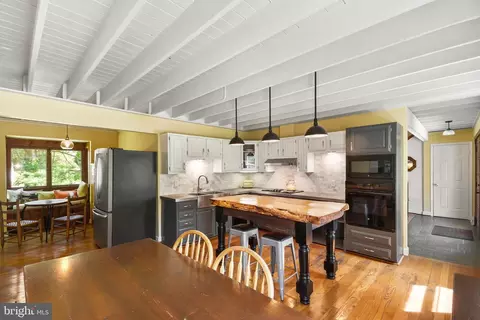 Kitchen - 11628 White Hall Rd, Smithsburg, MD 21783 photo 1 of 8