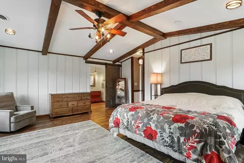 Bedroom - 15542 Broadfording Rd, Clear Spring, MD 21722 photo 6 of 7