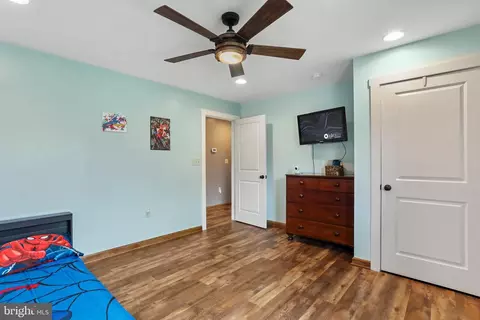 Bedroom - 15542 Broadfording Rd, Clear Spring, MD 21722 photo 4 of 7