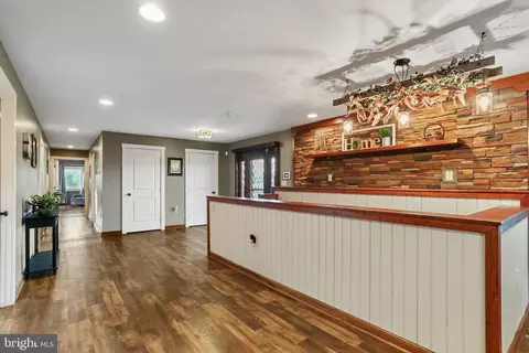 Living - 15542 Broadfording Rd, Clear Spring, MD 21722 photo 2 of 9