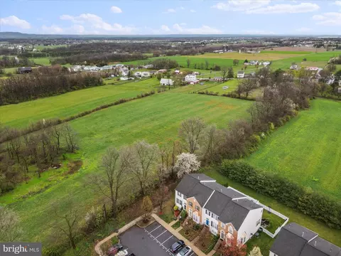 View/Area - 17802 Sinter Way, Hagerstown, MD 21740 photo 4 of 5