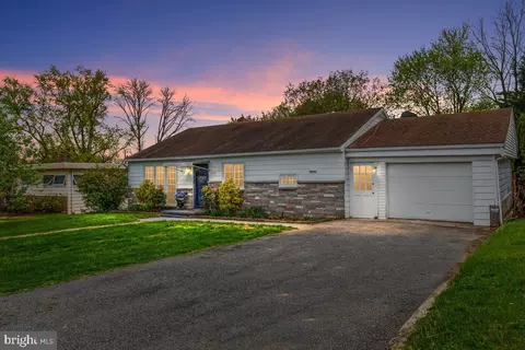 1039 Dual Pl, Hagerstown, MD 21740