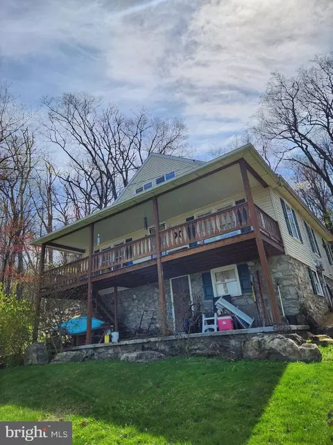 24717 Waldheim Rd, Cascade, MD 21719 photo 3