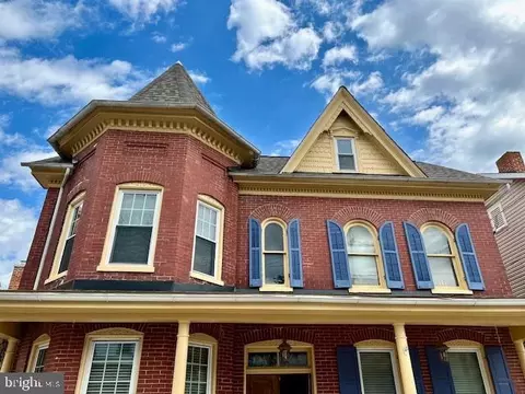 Exterior - 6 E Baltimore St, Funkstown, MD 21734 photo 2 of 7