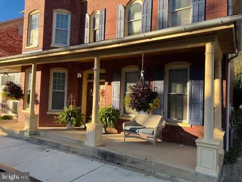6 E Baltimore St, Funkstown, MD 21734