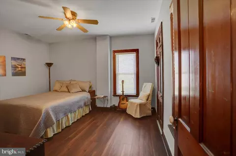 Bedroom - 6 E Baltimore St, Funkstown, MD 21734 photo 4 of 4