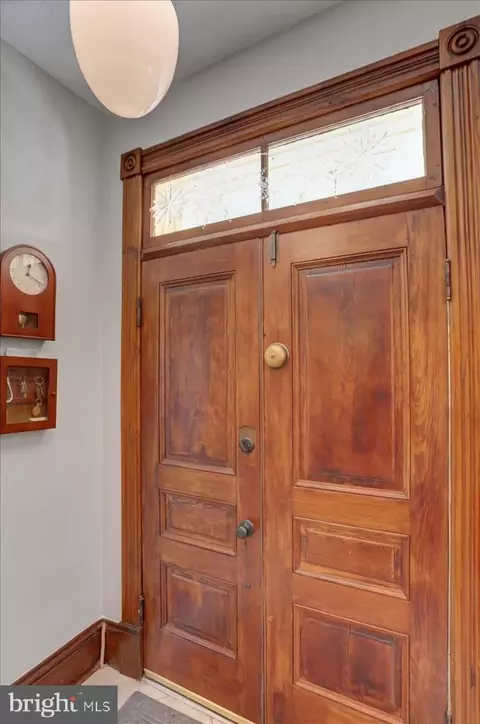 Entry Way - 6 E Baltimore St, Funkstown, MD 21734 photo 4 of 4