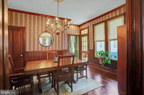 Dining - 6 E Baltimore St, Funkstown, MD 21734 photo 2 of 3