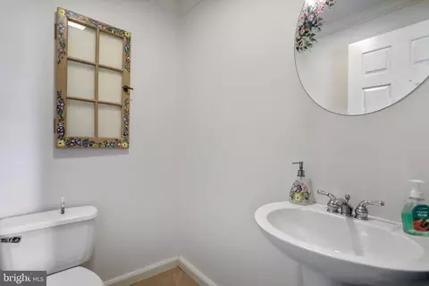 Bath - 14628 Saint Paul Rd, Clear Spring, MD 21722 photo 1 of 6