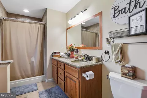Bath - 14628 Saint Paul Rd, Clear Spring, MD 21722 photo 2 of 6